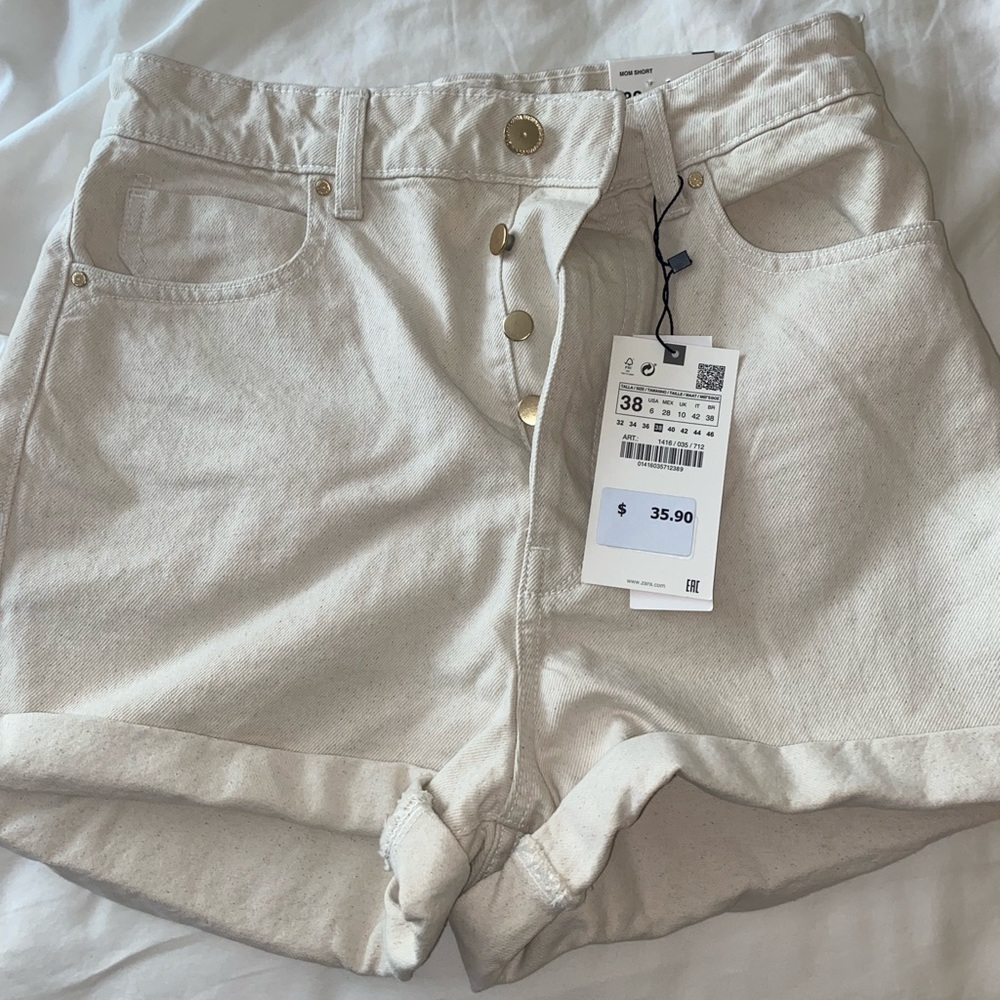 ZARA cream shorts